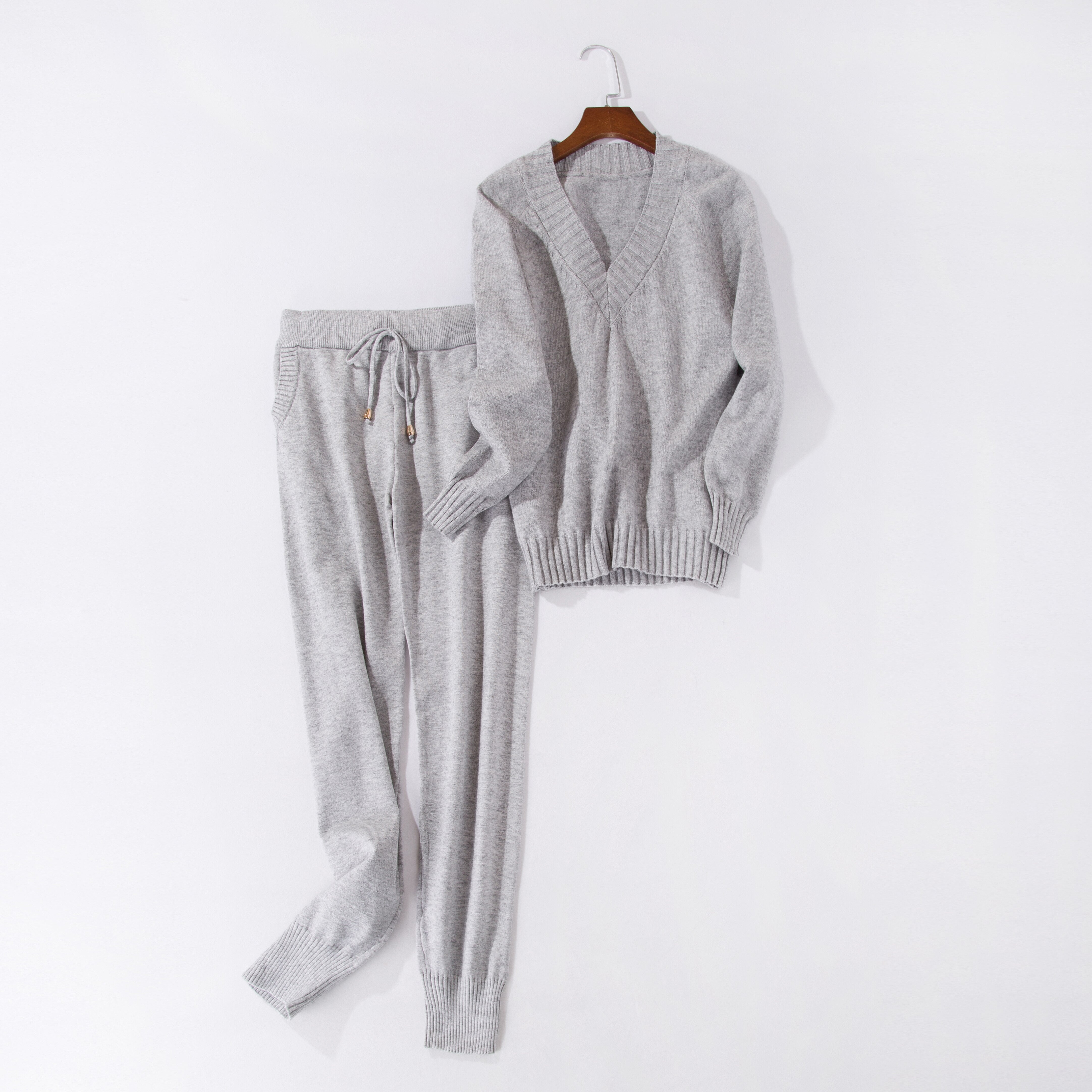 Knitted Set Women's Autumn winter Woolen and Cashmere Knitted Suit V neck Sweater Tracksuit Women Hoodies Two-Piece Set knit
